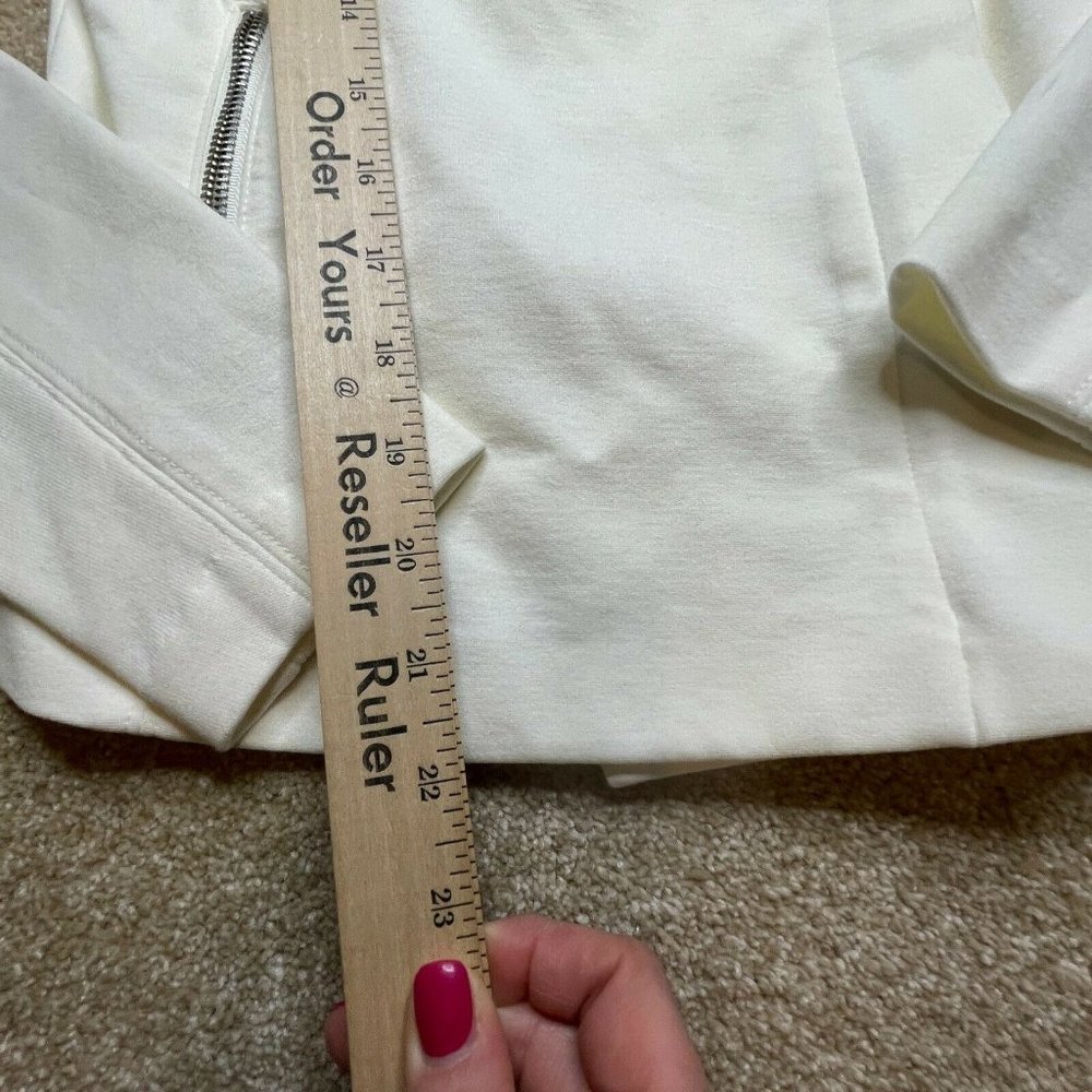 Blank NYC Jacket Small Womens Casual Zipper Moto White Ladies Casual New Classic - Picture 11 of 11